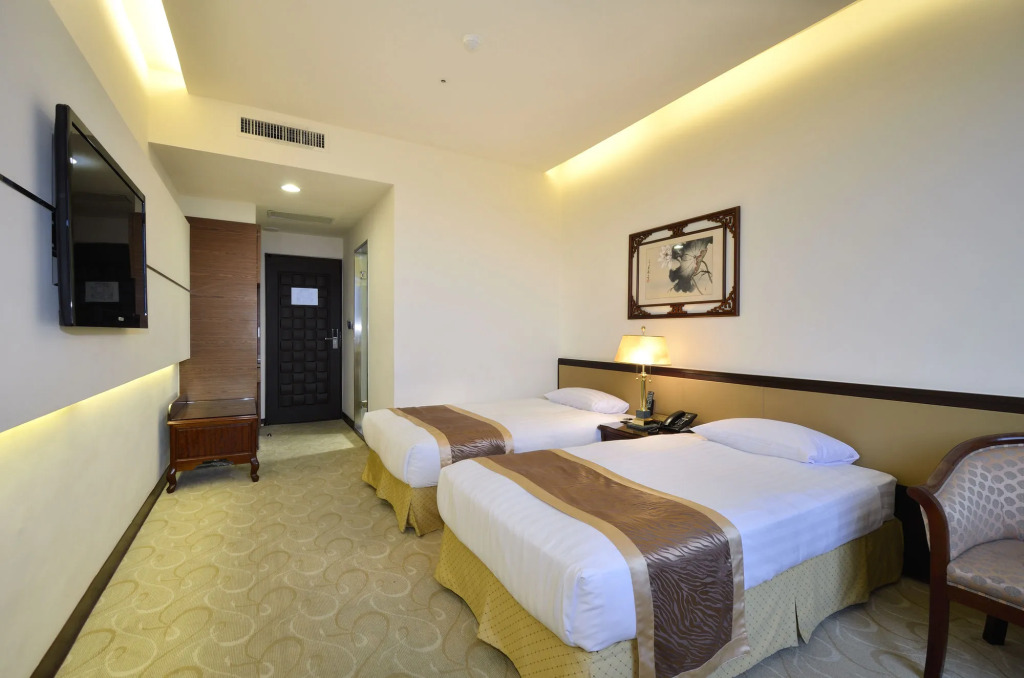 Hi-YES HOTEL TAOYUAN