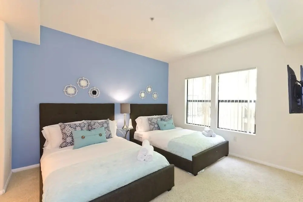 Popular Downtown La Bellagio Resort Suite