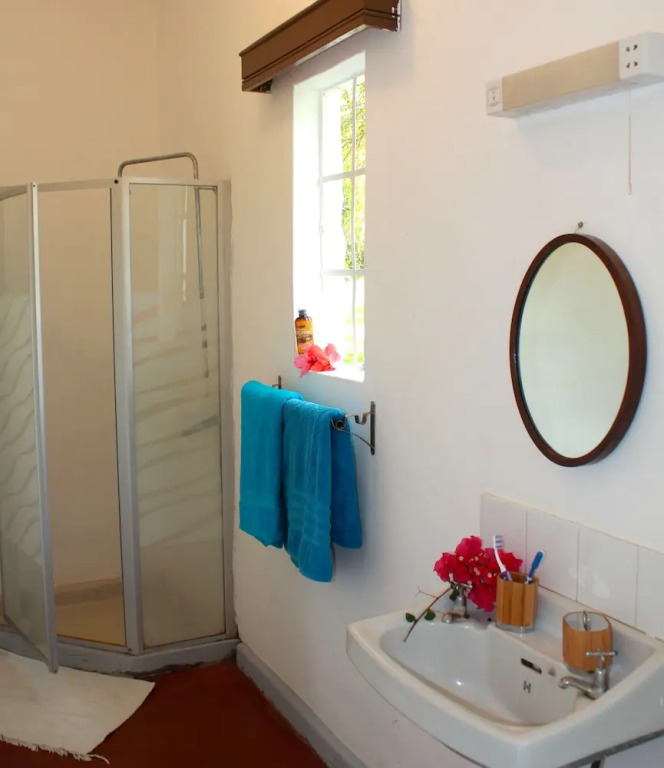 Pacific Camp & Lodge