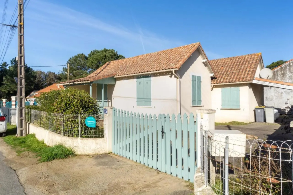 Maison de Bourg a Deux Pas de la Mer