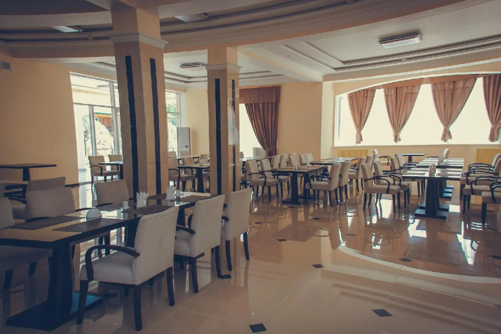 Lotus Hotel