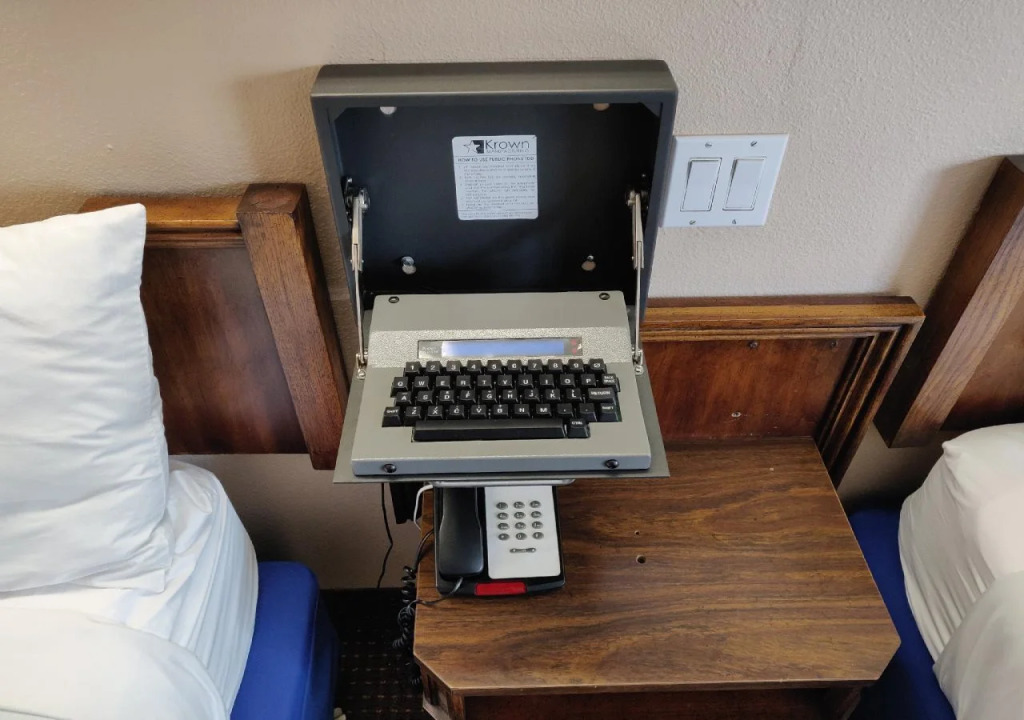 Colony Inn - North Hollywood - Hotel Near Universal Studios