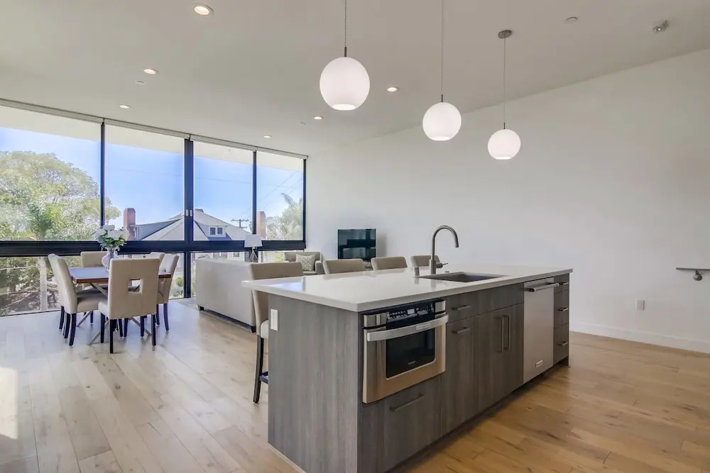 Luxury San Diego Loft wParking