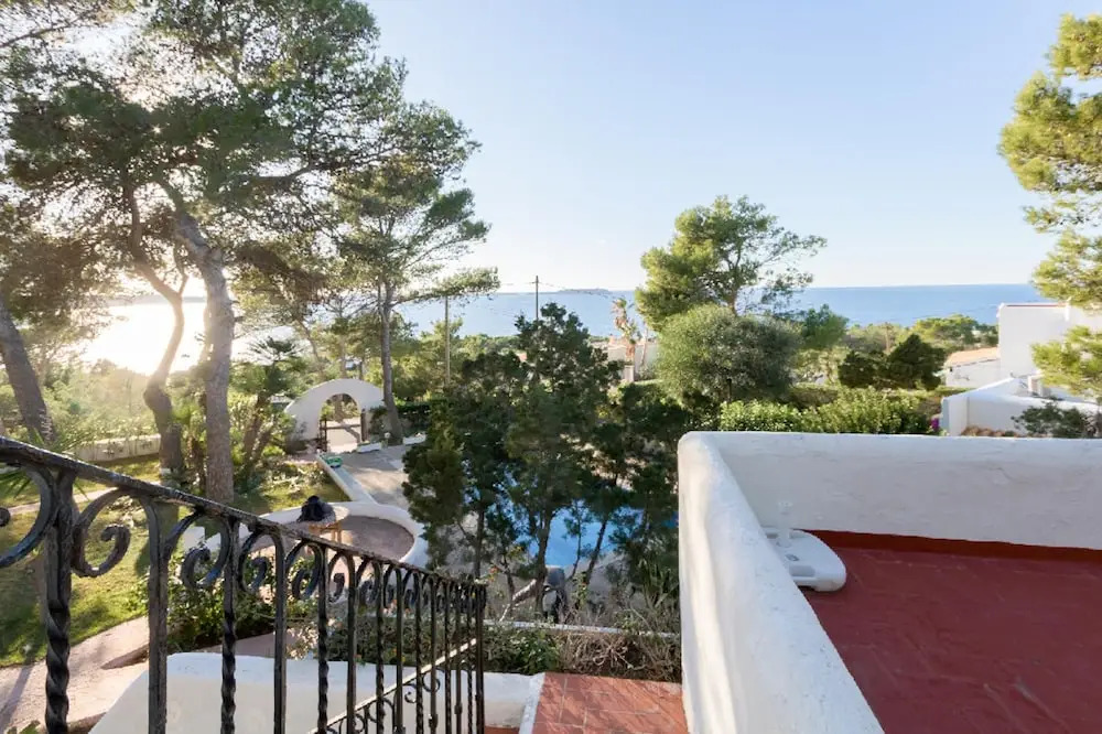 Casa Negret with panoramic Sunset views