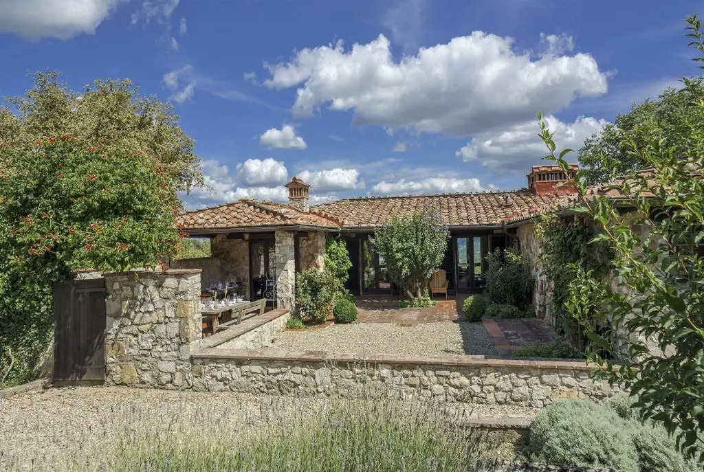 Casale Cipressi