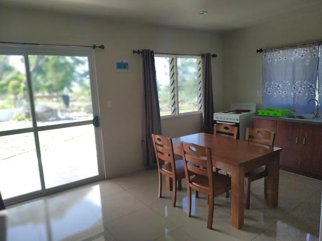 Kuinis Guesthouse