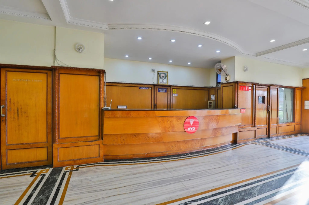OYO 19952 Hotel Woodlands