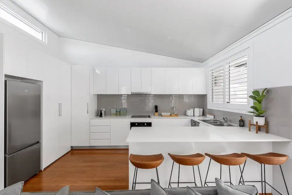 Relaxing 2-bed Home Close to Beaches and Parks