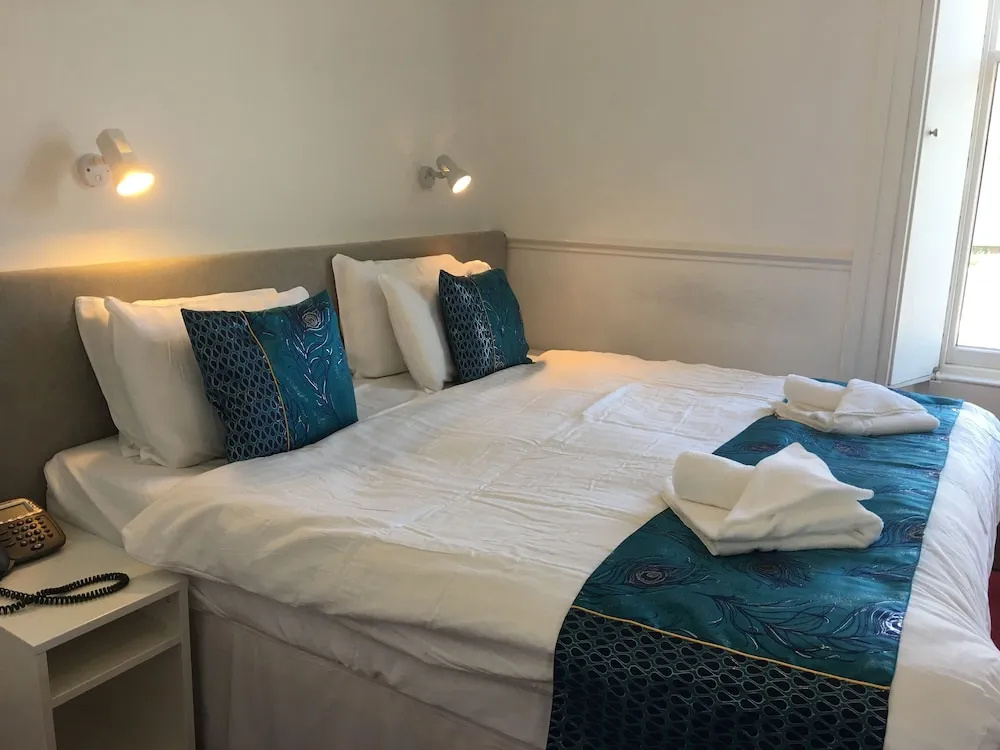 Comrie Hotel