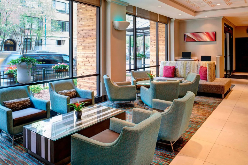 Sonesta ES Suites Chicago Downtown Magnificent Mile Medical