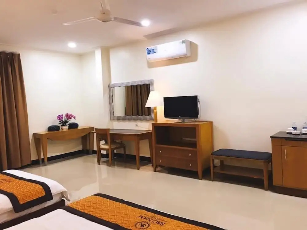 Khách sạn SAO NAM