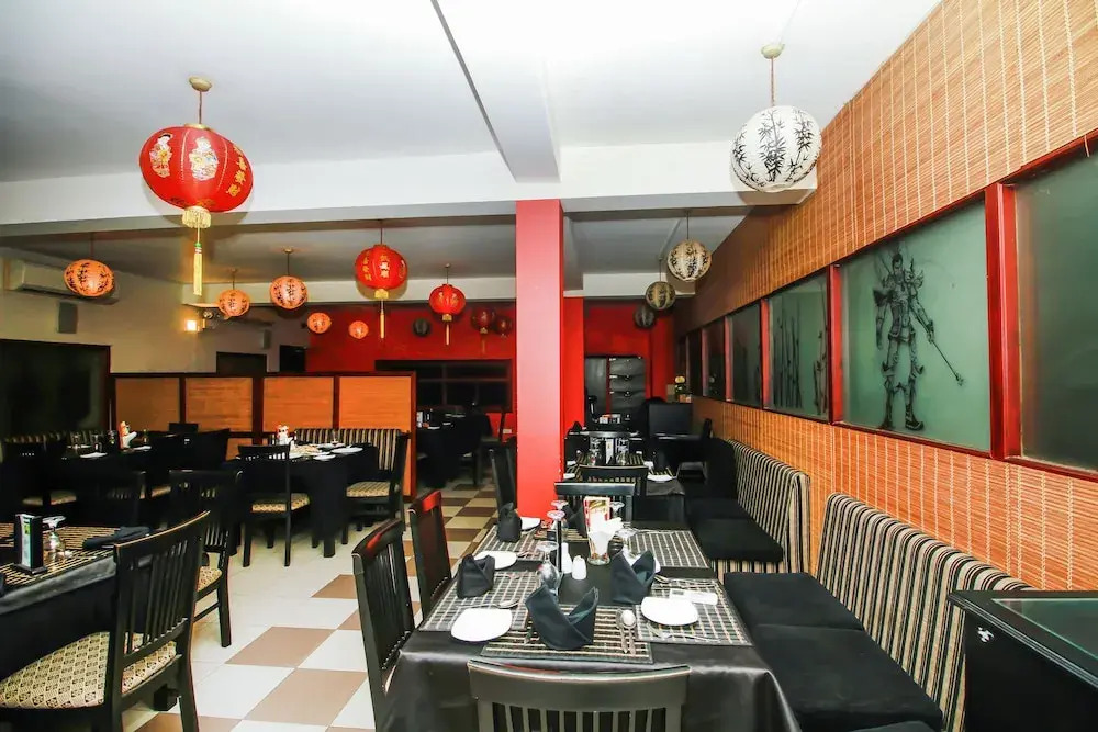 Oyo 275 Shanghai Hotel