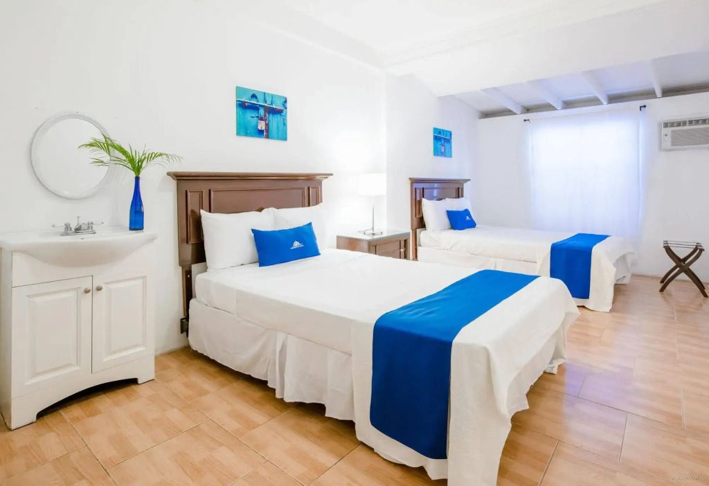 Parguera Plaza Hotel