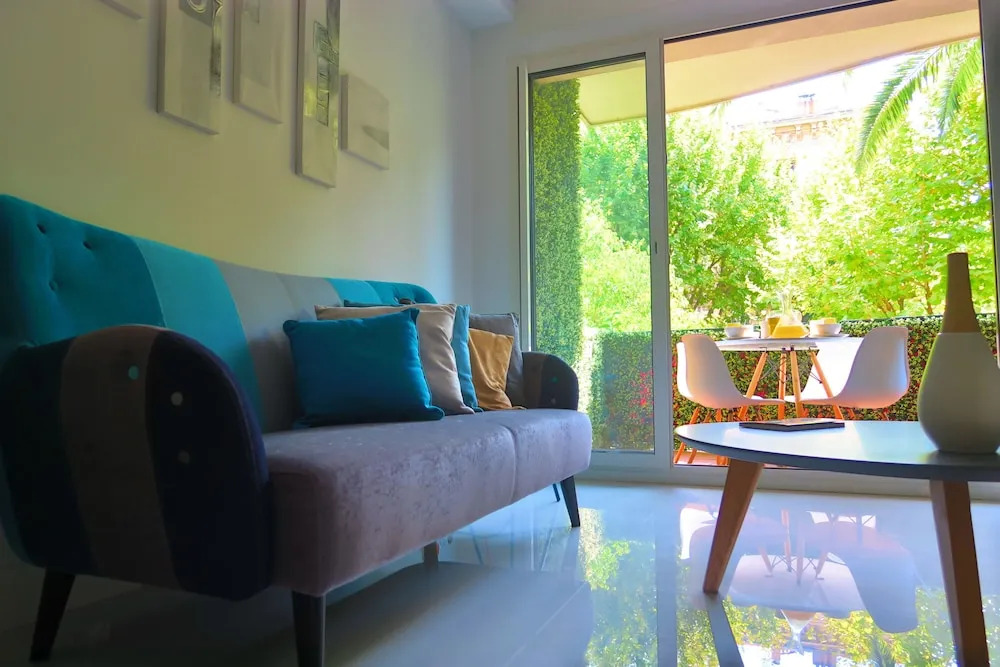 Camilia Terrasse Prestige by Nestor&Jeeves