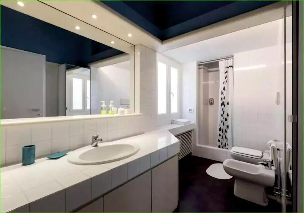 Carlos Bcs2 - Sanremo Center Suite -
