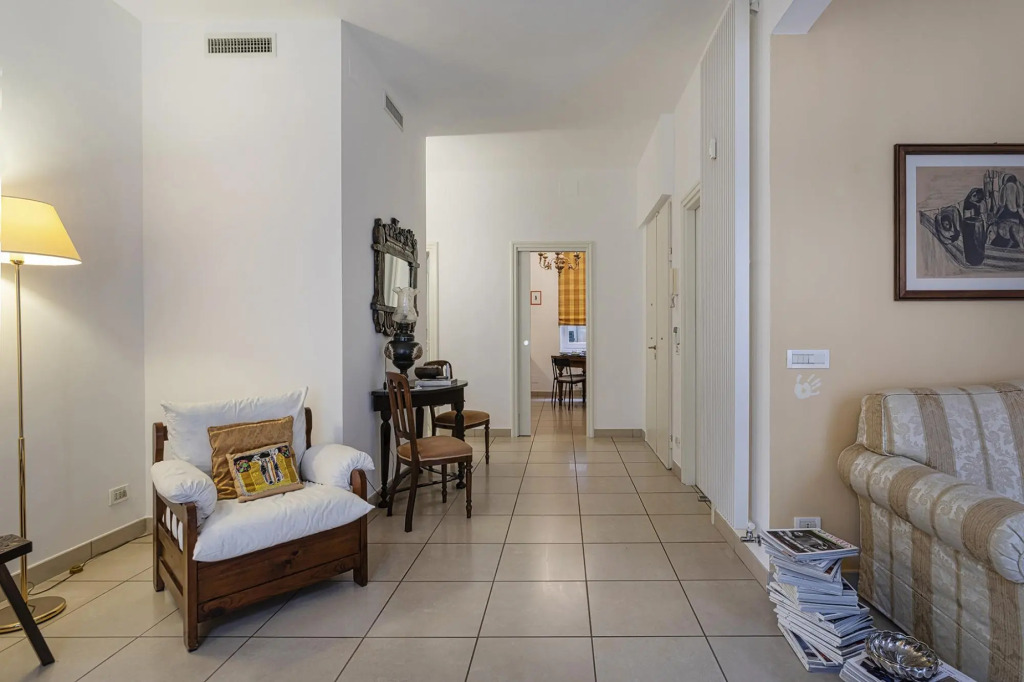 Queen Elena Apartment