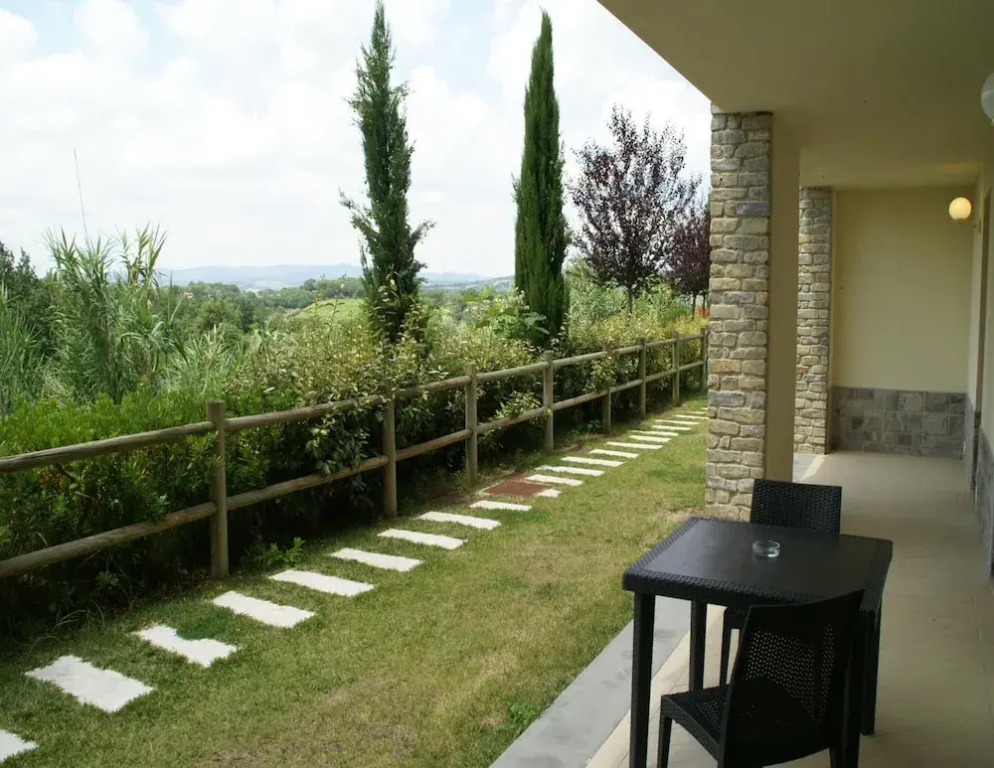 Apartment in Tuscany Near Chianti Vineyards