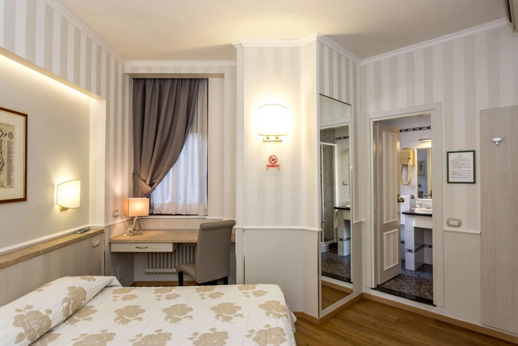 Hotel Flora