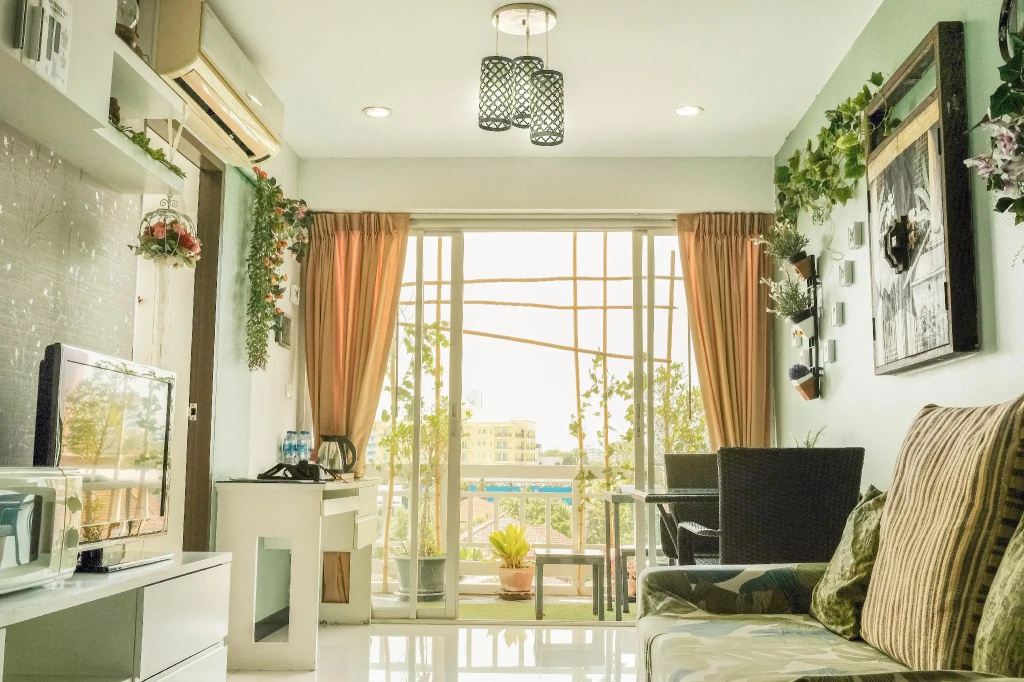 Baan Sabai Rama IV Apartment