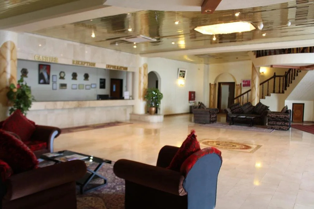 Al Rusayl Hotel
