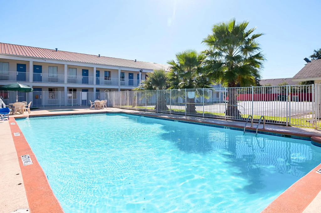 Motel 6-Round Rock, TX