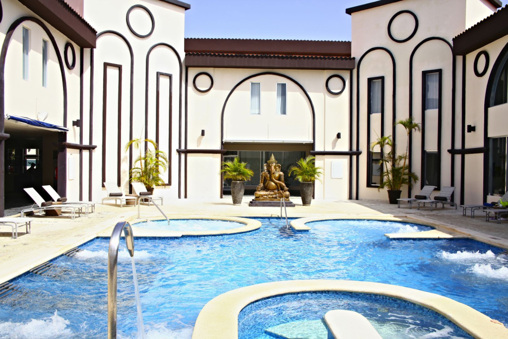 Отель Sandos Playacar All Inclusive