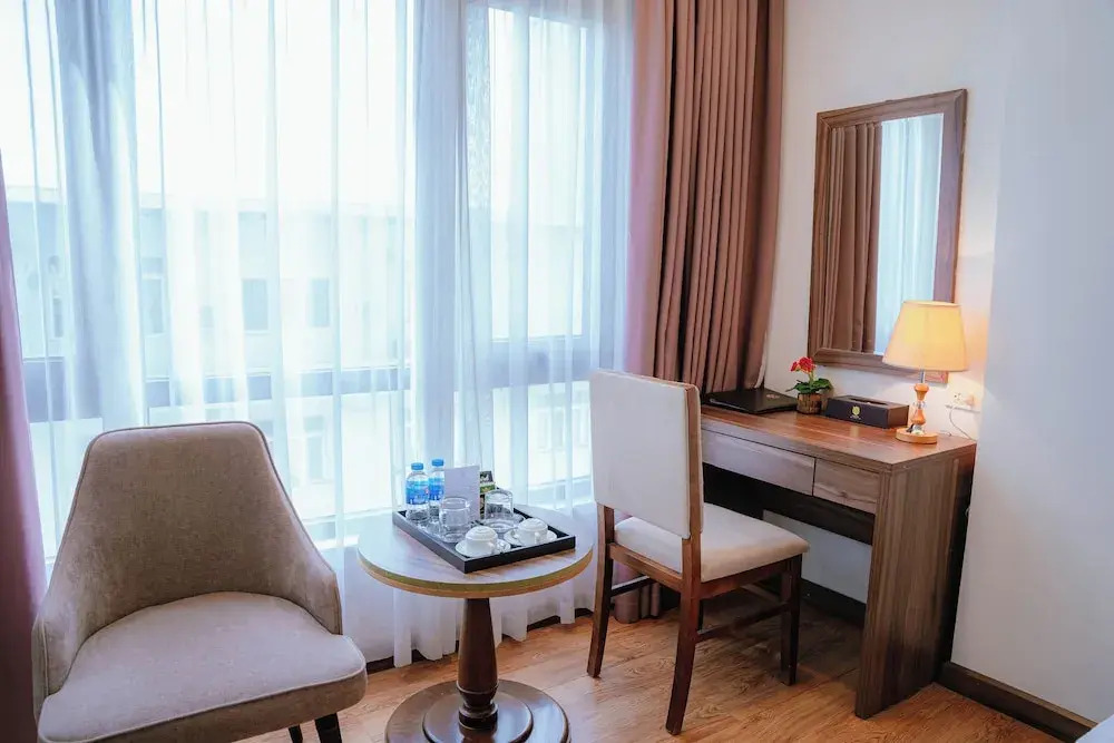 A89 Rosarian Hotel