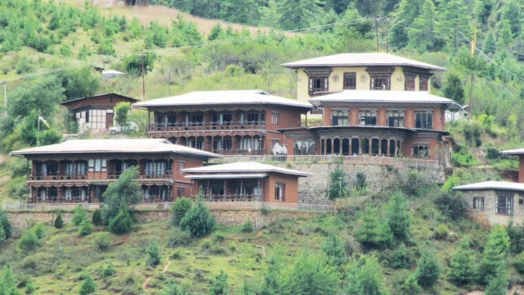 Dewachen Resort