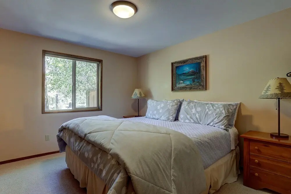 Pet-friendly 11 Camas Home With Brand-new Private Hot Tub by Redawning