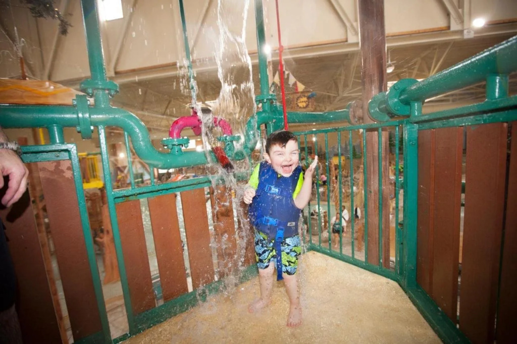 Great Wolf Lodge Grand Mound