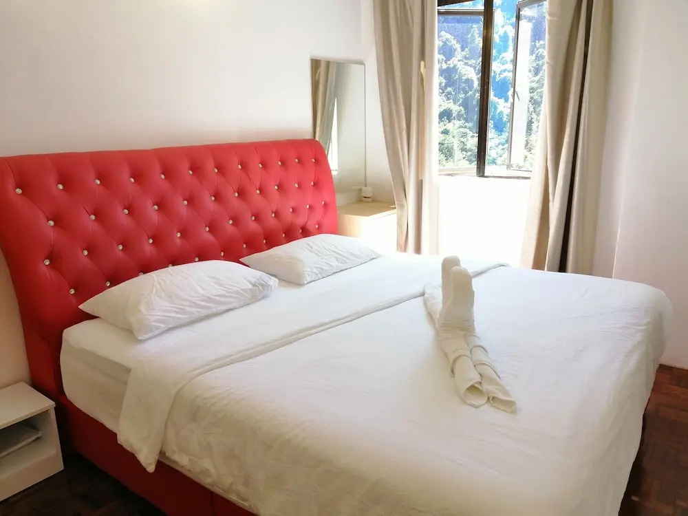 Eden Seaview Condominium II