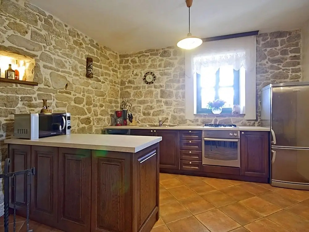 Spacious Villa With Private Pool and Enclosed Garden Near Porec and Beach