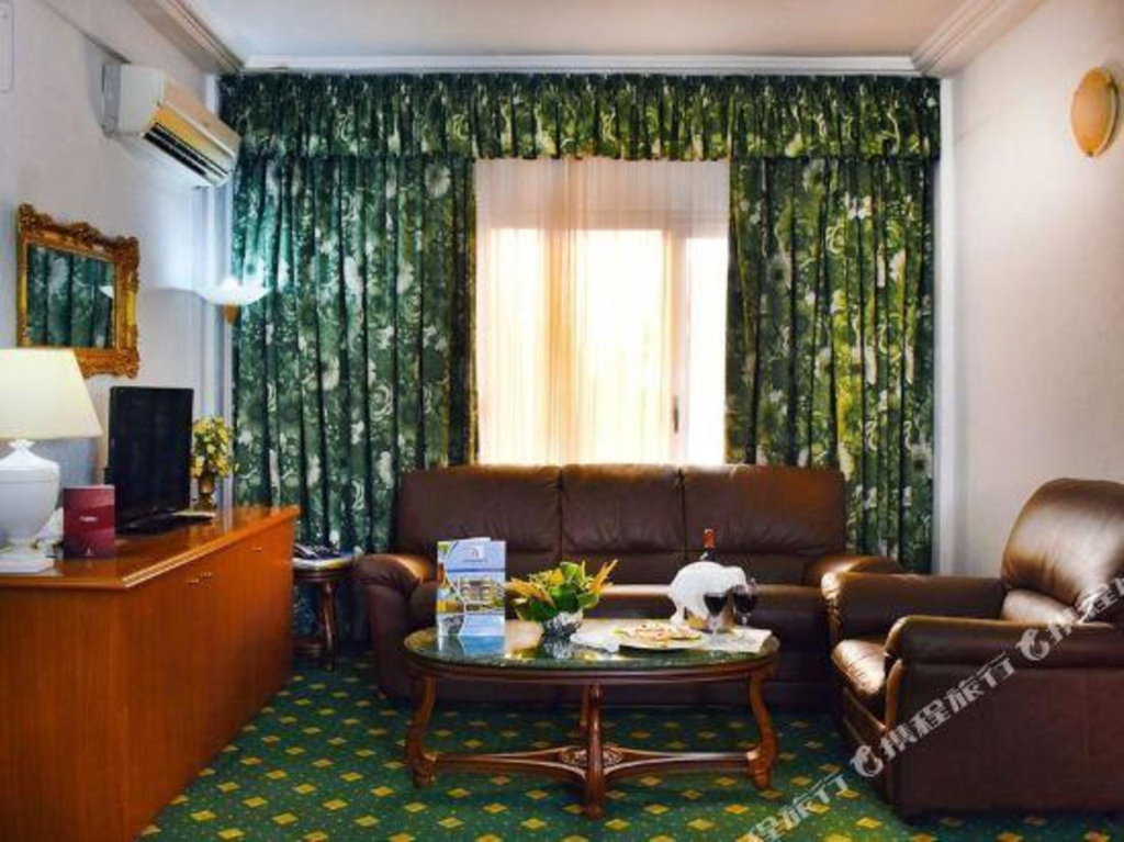 Splendid Hotel