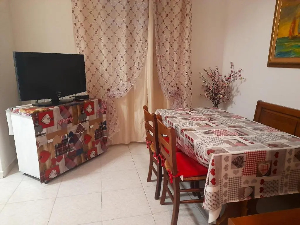 Apartment With 2 Bedrooms in Piombino, With Furnished Terrace Near the Beach