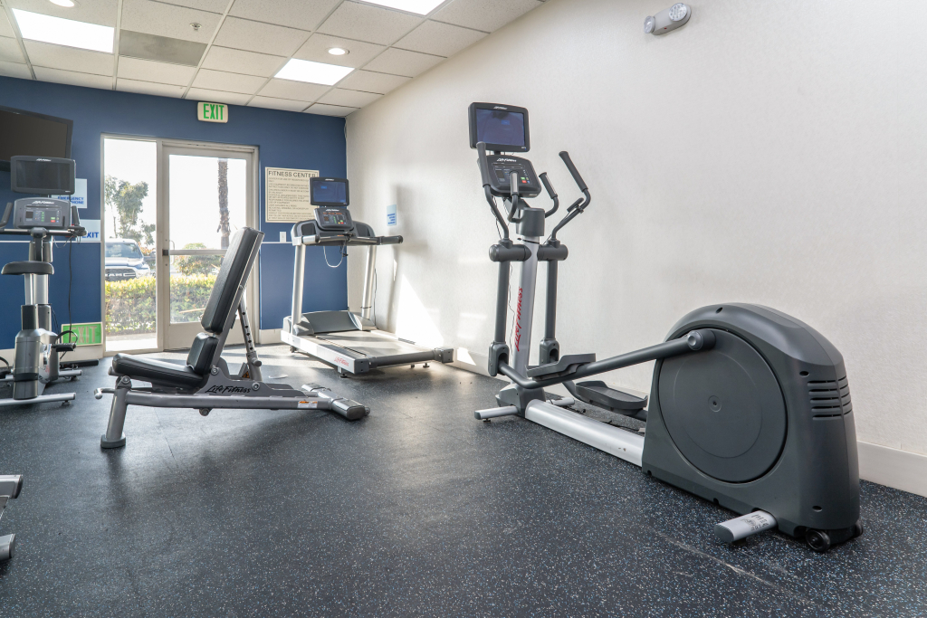 Holiday Inn Express Hotel & Suites San Diego Otay Mesa by IHG