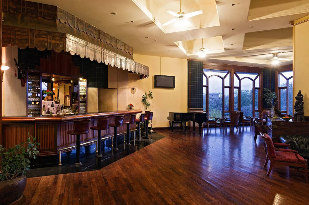 Bar Peepal Resort