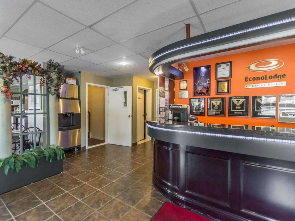 Sleep Inn & Suites Quebec City East