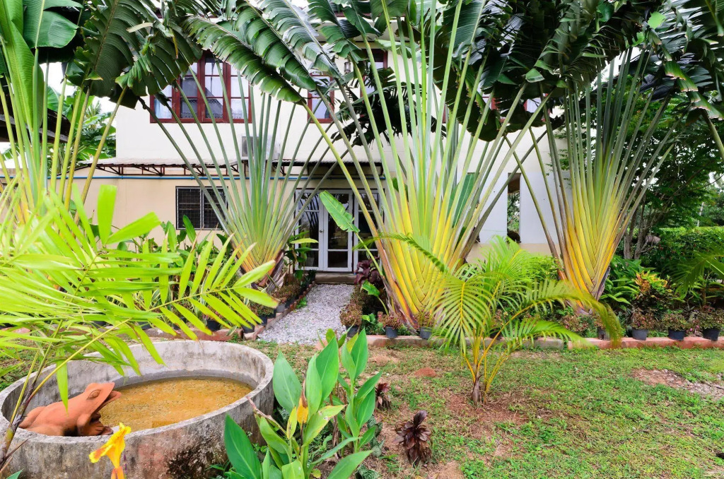 Sananwan Beach B&B