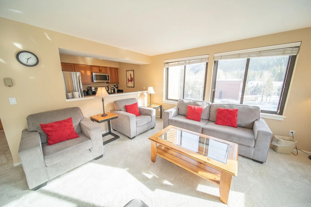 Edgewater 1444