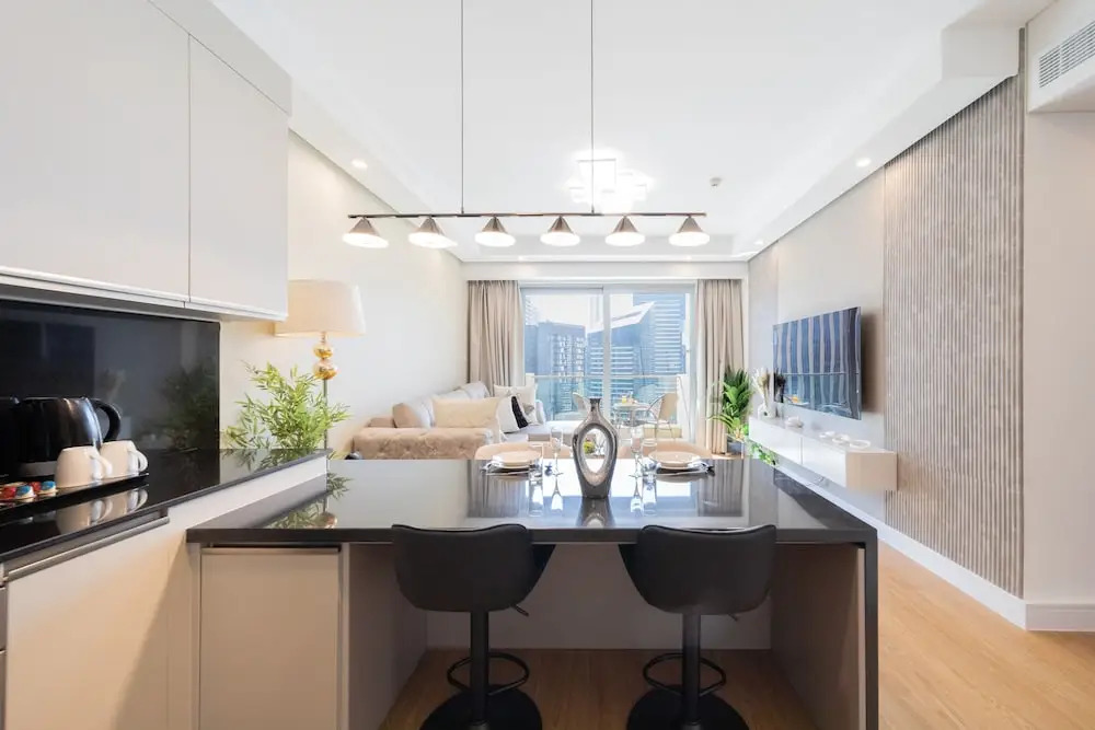 JW Marriott Marina Residence By Luxe Living Collection - Wane By Somiya Infinity Pool