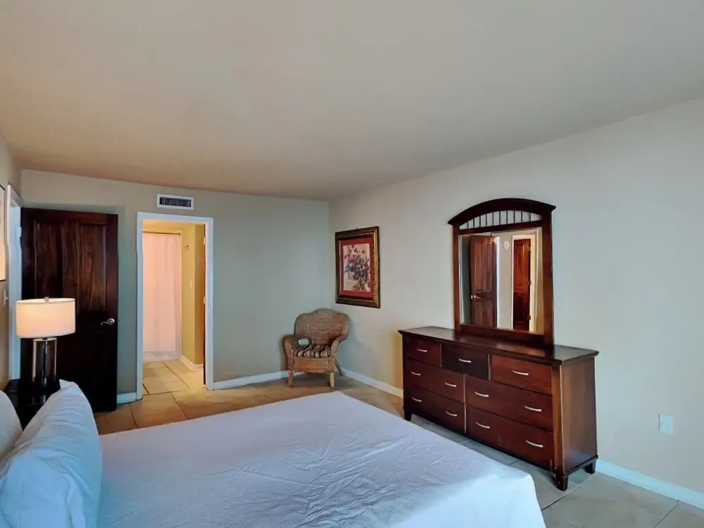 Sabine Yacht & Racquet #8D by Southern Vacation Rentals