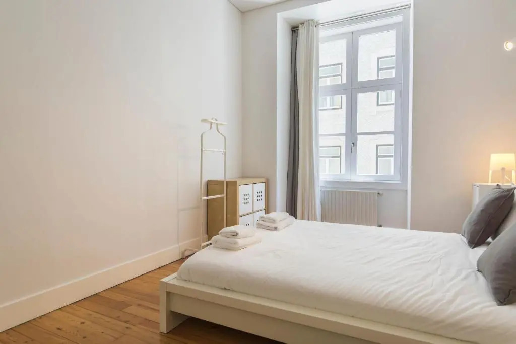 LovelyStay - Downtown Cosy Wonder