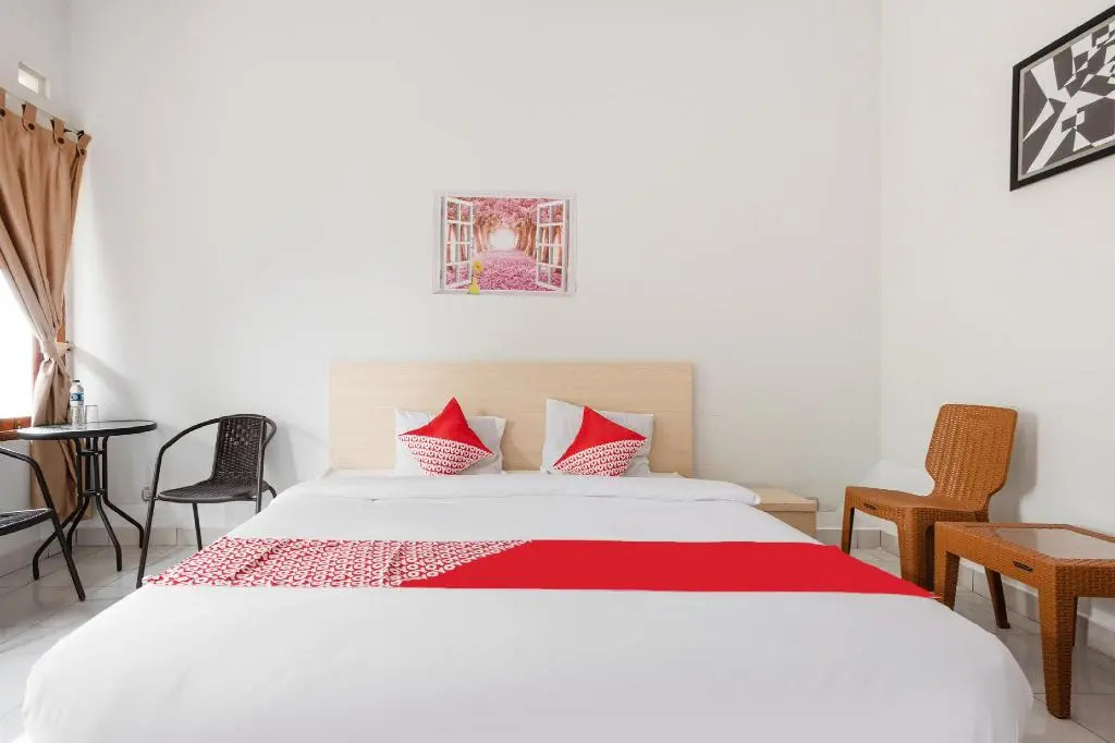 Urbanview Hotel DPineapple Villa Ciater by RedDoorz