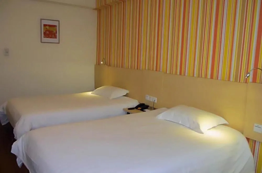 7 Days Inn Guangzhou Xintang Terminal Building Branch
