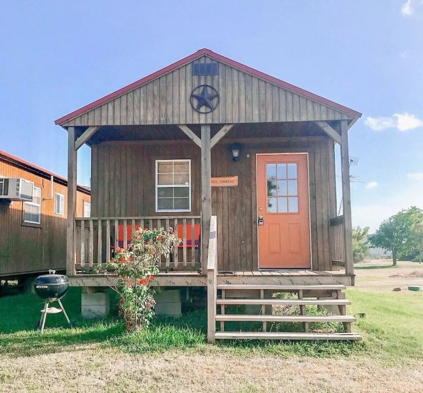 JJB Cabins