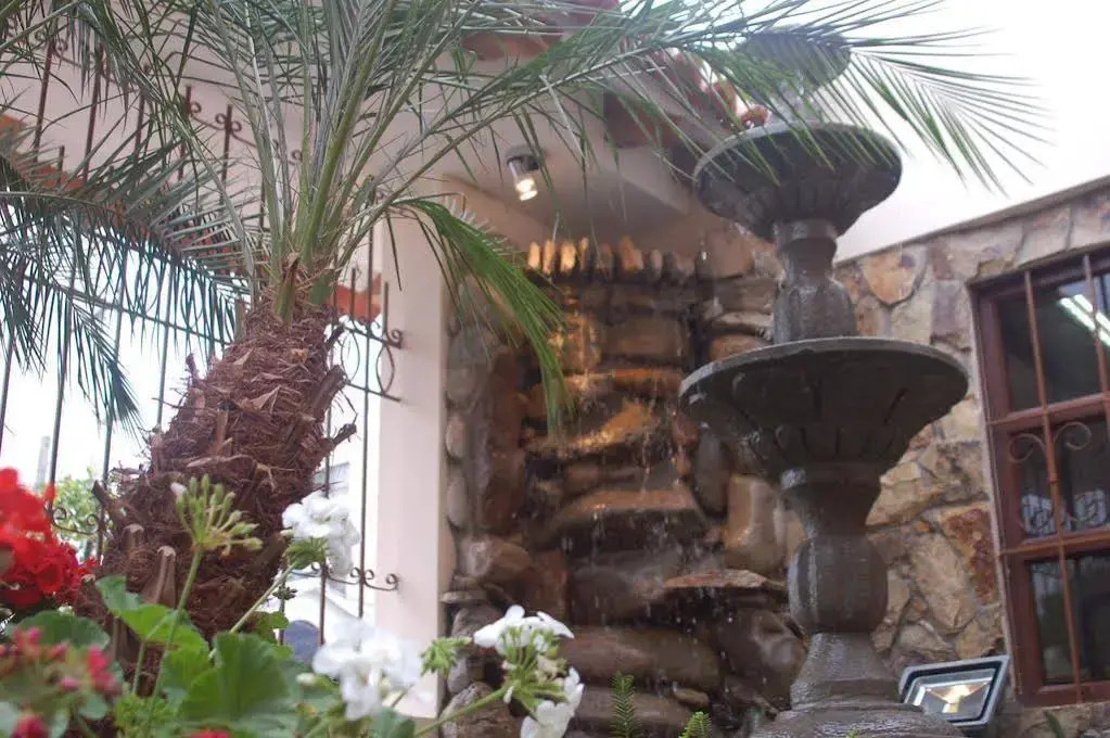 Hotel Maria Isabel