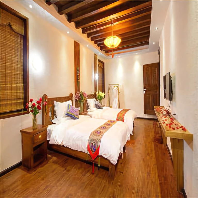 Sanyuetian Inn