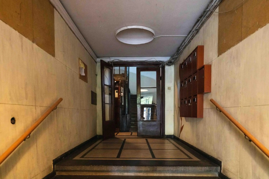 The Heart of the City Center Luxury Apartment 1