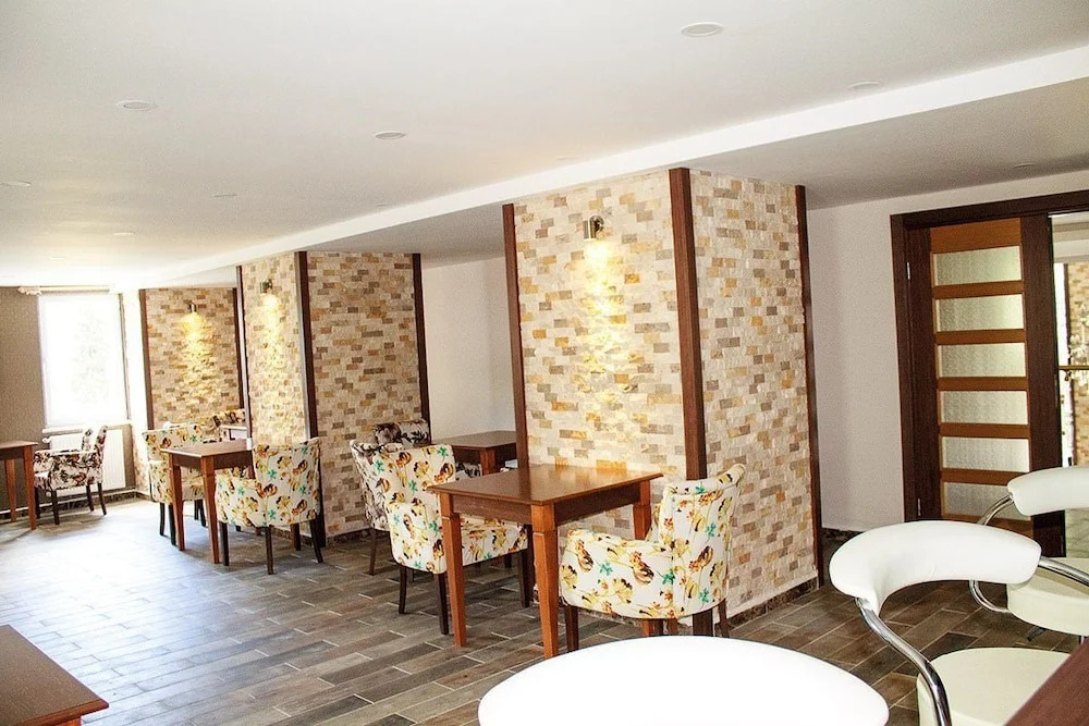 Hotel Green Valley Savsat