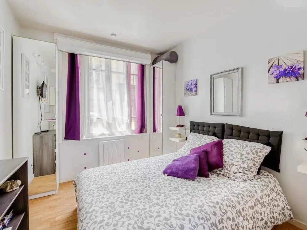 Cosy Studio Apartment in Honfleur near Harbour